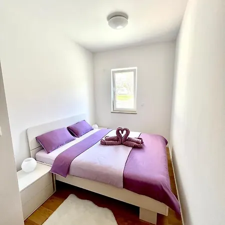 Apartma Luna Banjole Pula